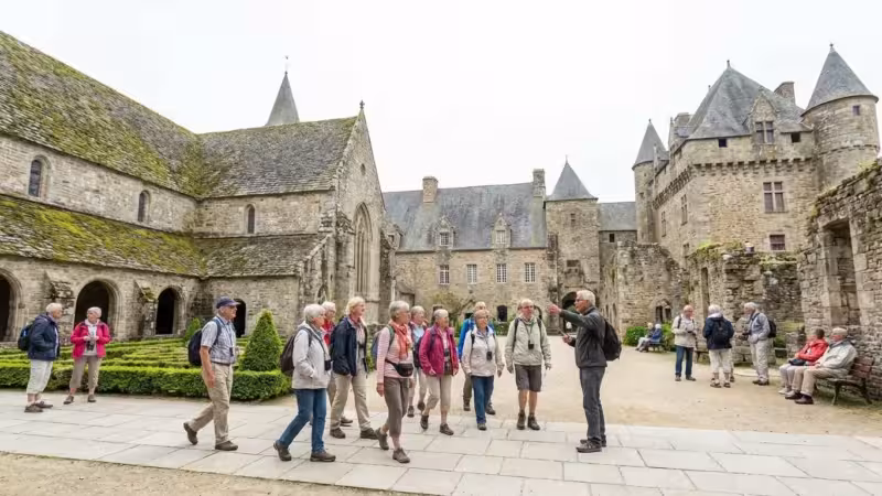 Senior Group Tours Focused on History and Culture - guide